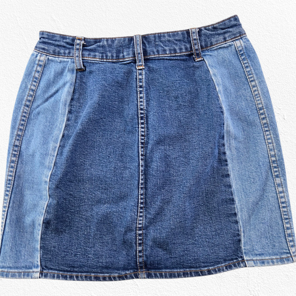 Madewell Two Tone Colorblock Button Front Denim Classic Mini Skirt Size 26 - Picture 9 of 9